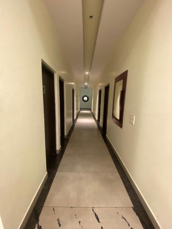 Hotel Cedar Jaipur Luaran gambar